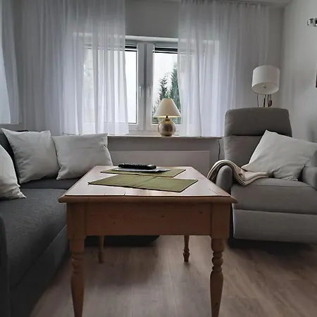 Loewensen Apartment *