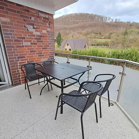 Loewensen Apartment *